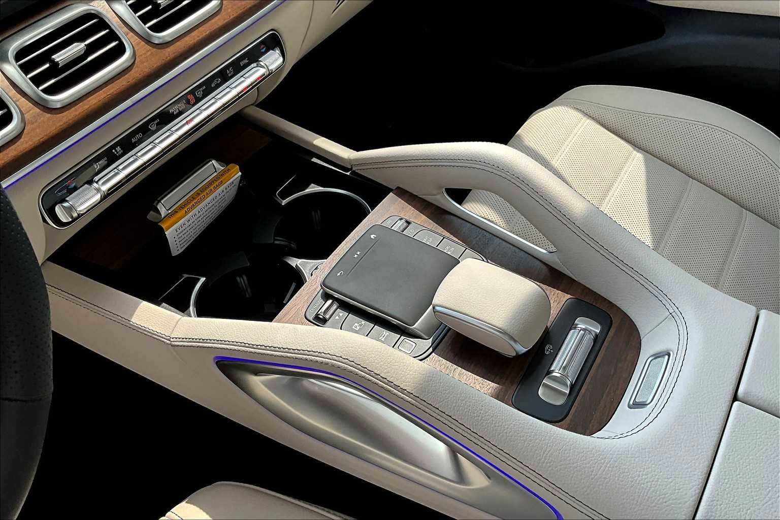 New 2026 Mercedes-Benz GLS 450 4MATIC image 11