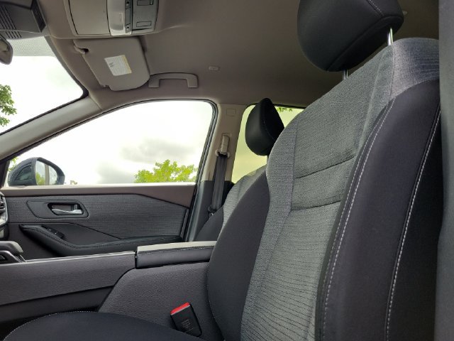 Used 2023 Nissan Rogue SV FWD image 24