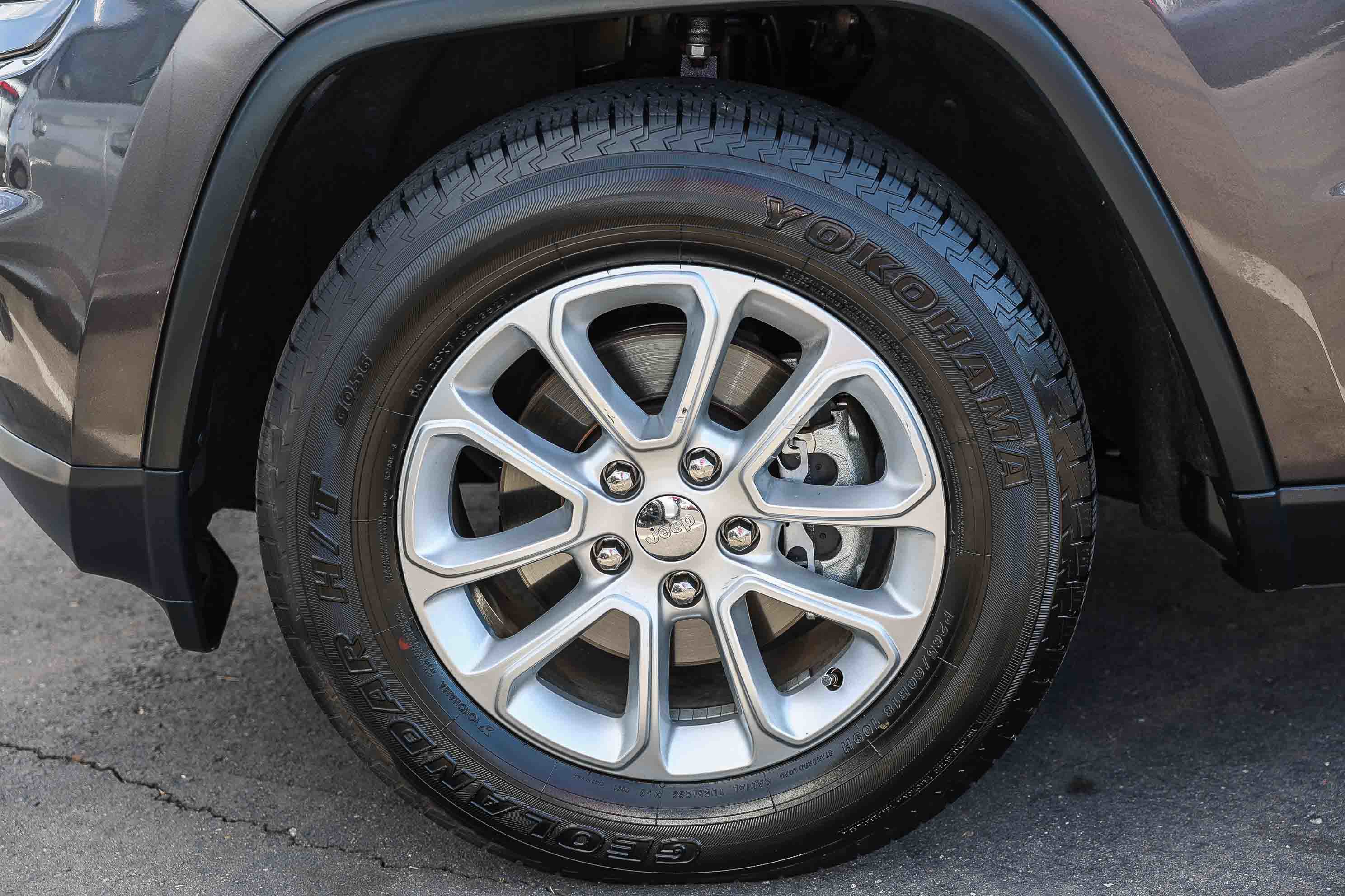 Used 2015 Jeep Grand Cherokee Laredo w/ Quick Order Package 23E image 27