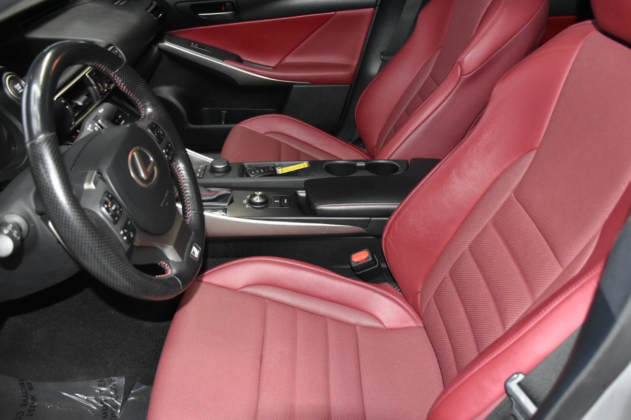 Used 2019 Lexus IS 300 F Sport AWD/4WD image 28
