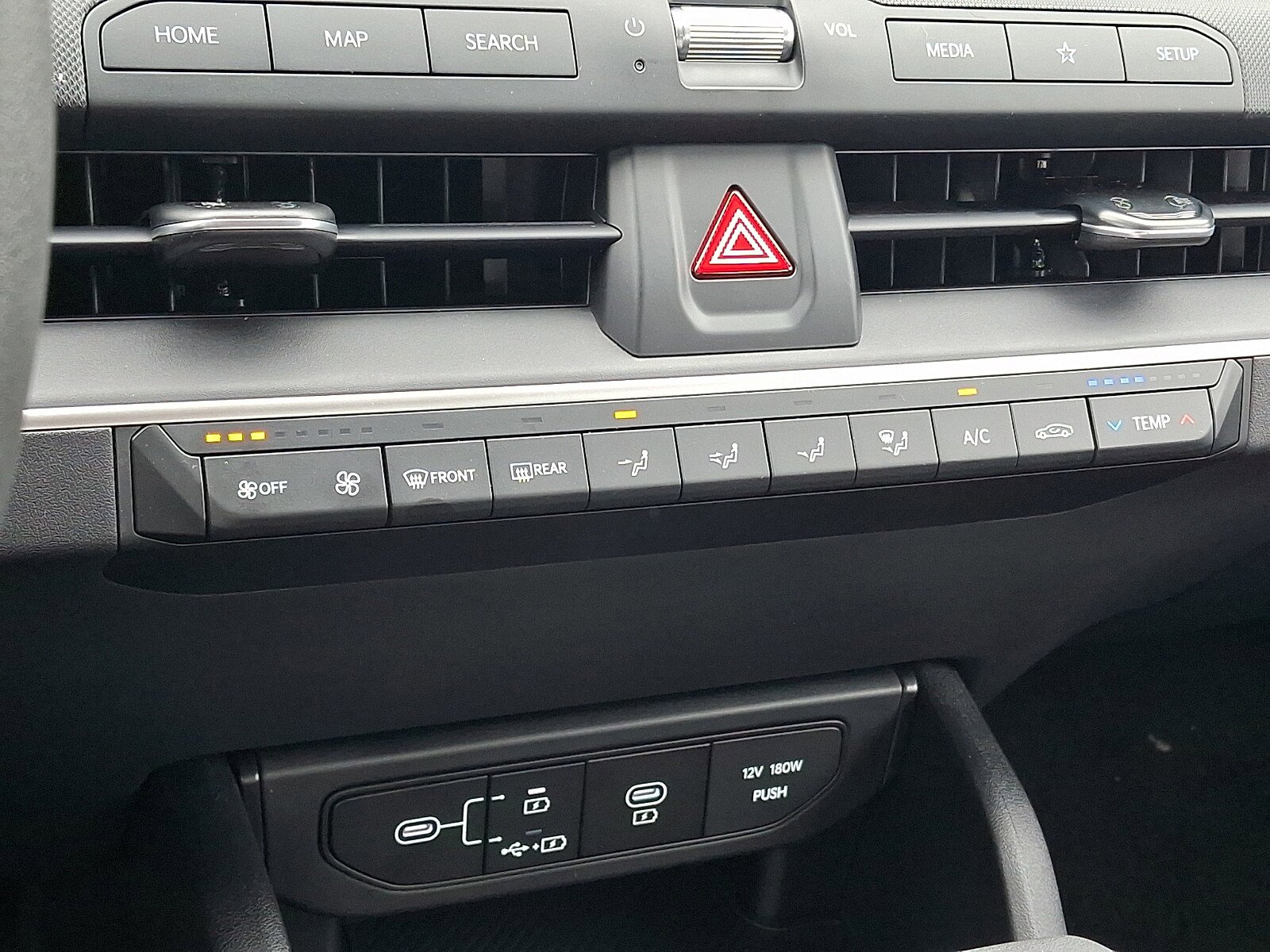 New 2026 Kia K4 FWD image 15