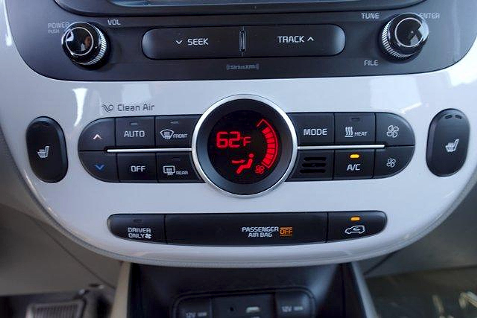 Used 2017 Kia Soul EV-e FWD image 21