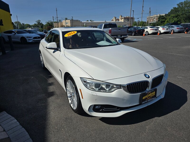 Used 2014 BMW 428i xDrive Coupe AWD/4WD image 4