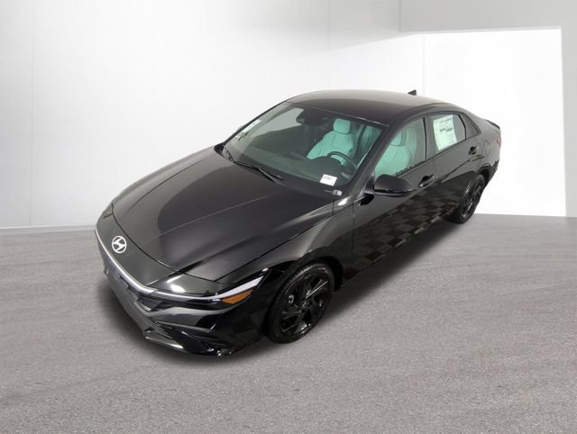 New 2026 Hyundai Elantra Sport FWD image 39