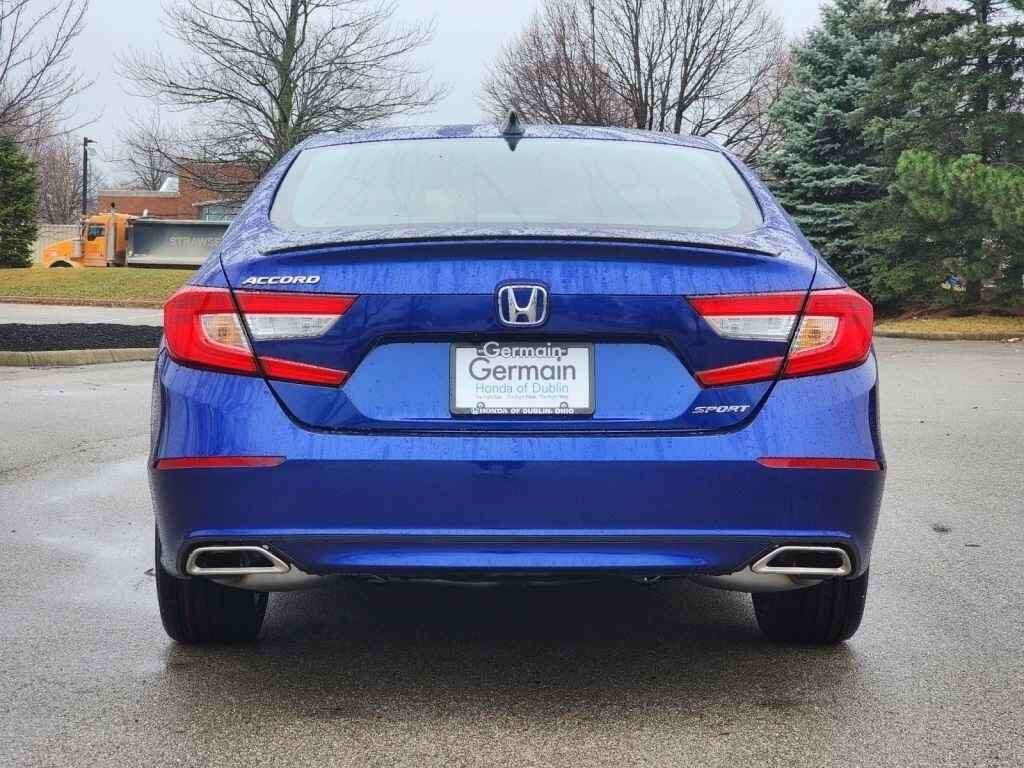 Used 2022 Honda Accord Sport image 11