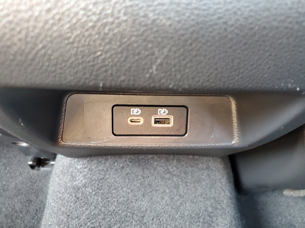 Used 2025 Nissan Altima 2.5 SV AWD/4WD image 14