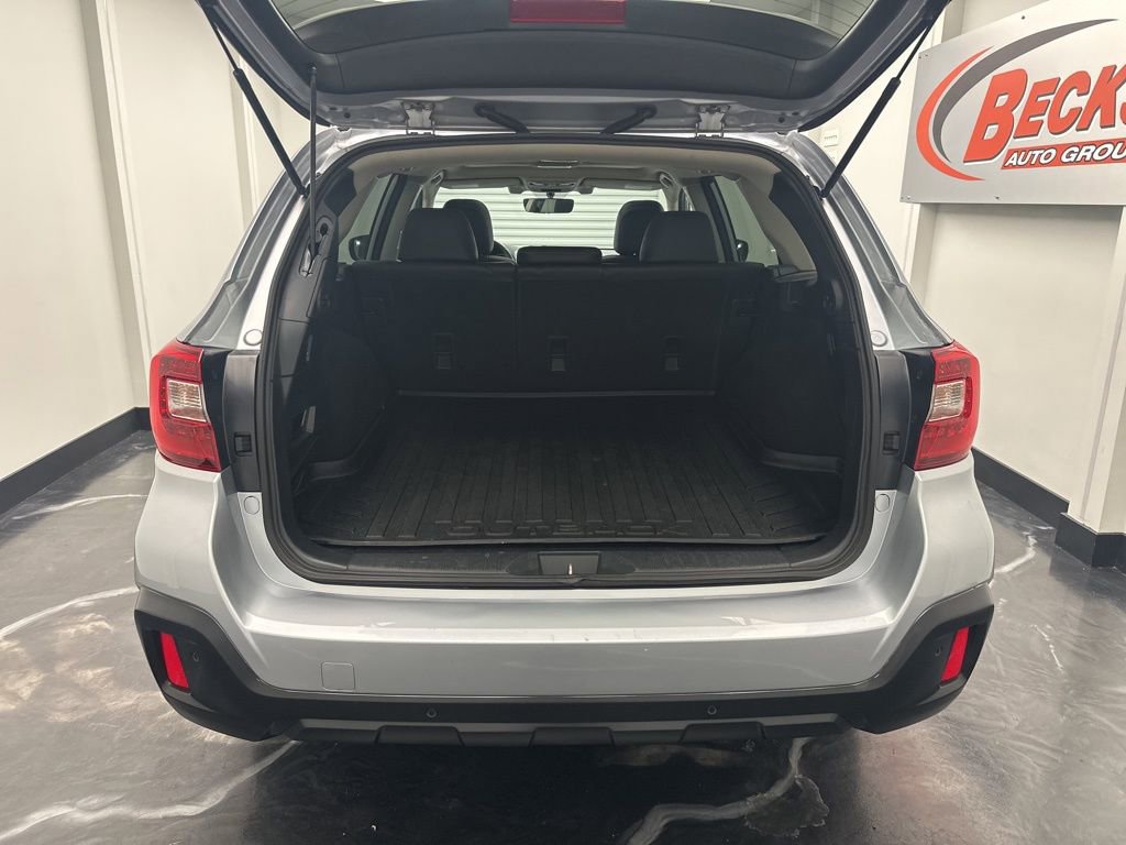 Used 2019 Subaru Outback 2.5i Limited w/ Popular Package #2 image 29