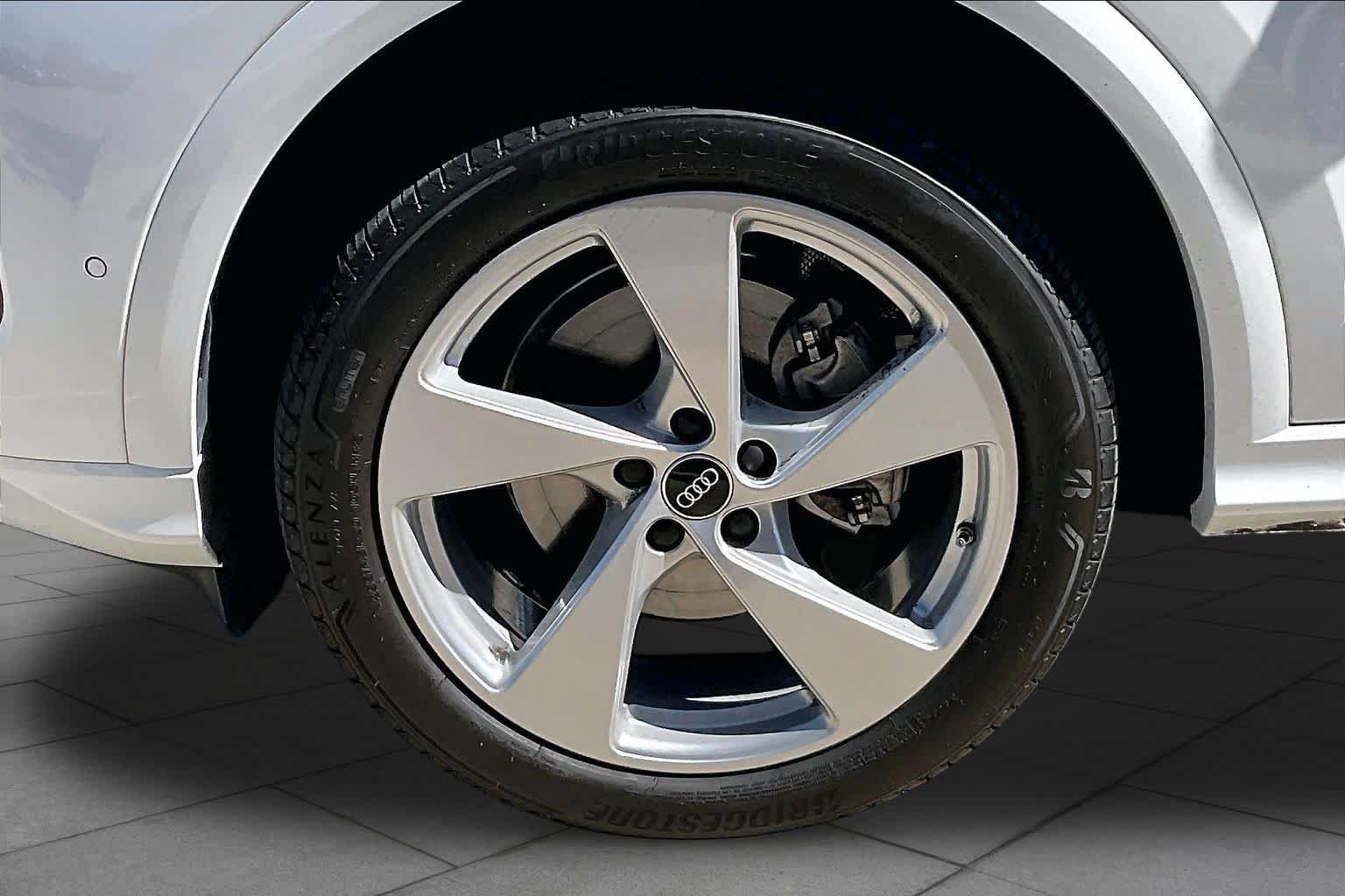 Used 2026 Audi Q5 Premium w/ Premium Plus AWD/4WD image 10