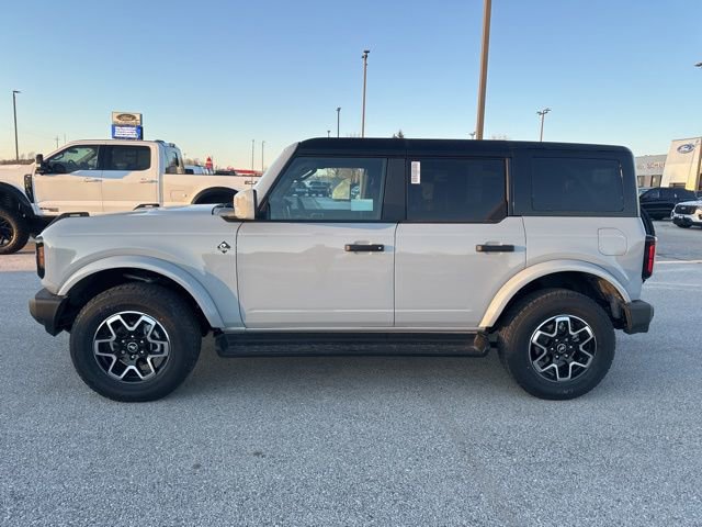 New 2026 Ford Bronco Outer Banks AWD/4WD image 6