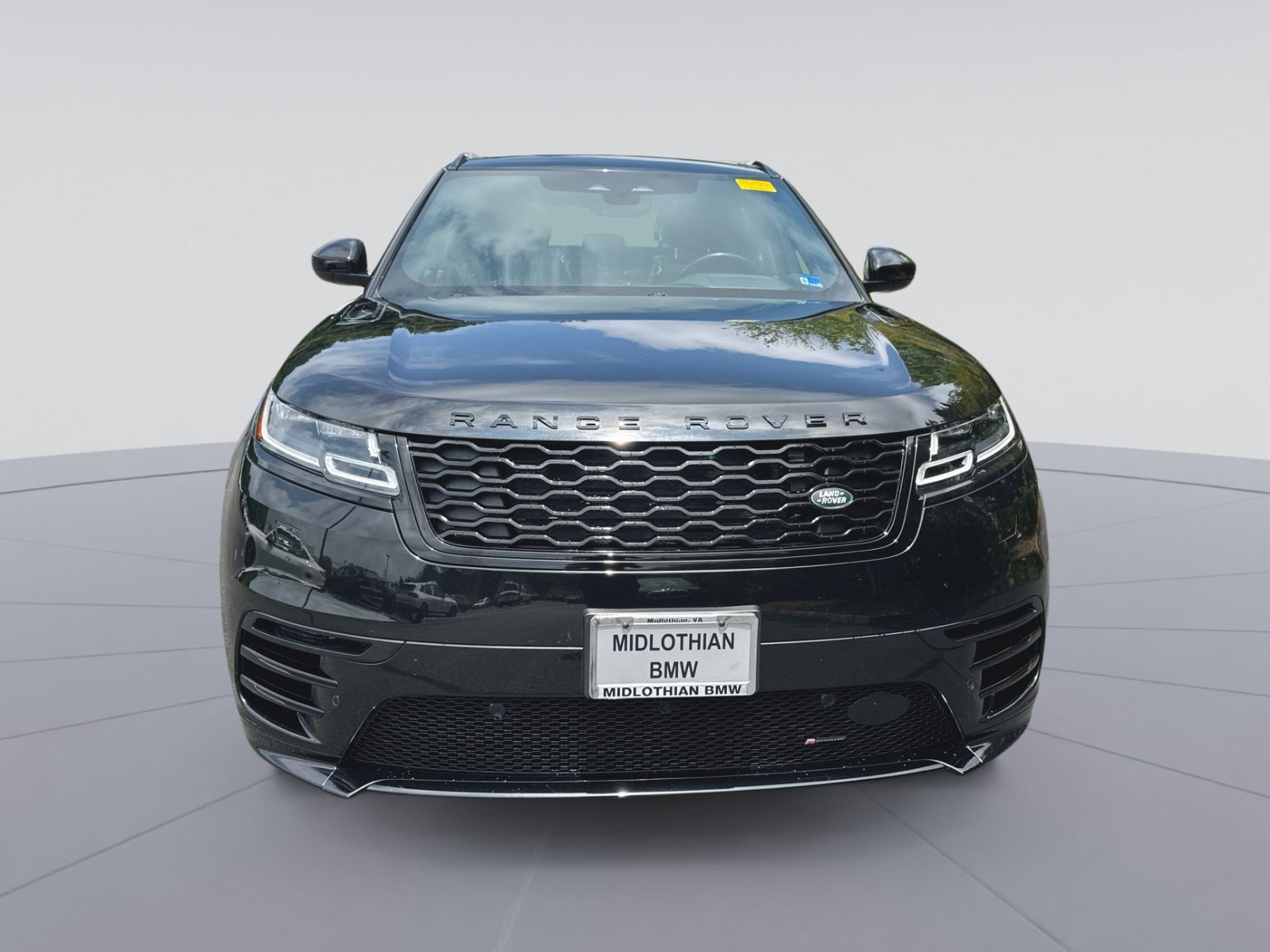 Used 2022 Land Rover Range Rover Velar R-Dynamic S AWD/4WD image 4