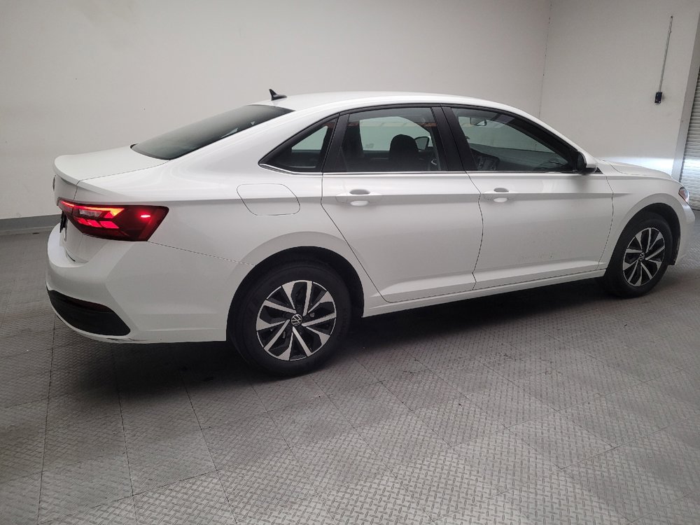 Used 2022 Volkswagen Jetta S image 10