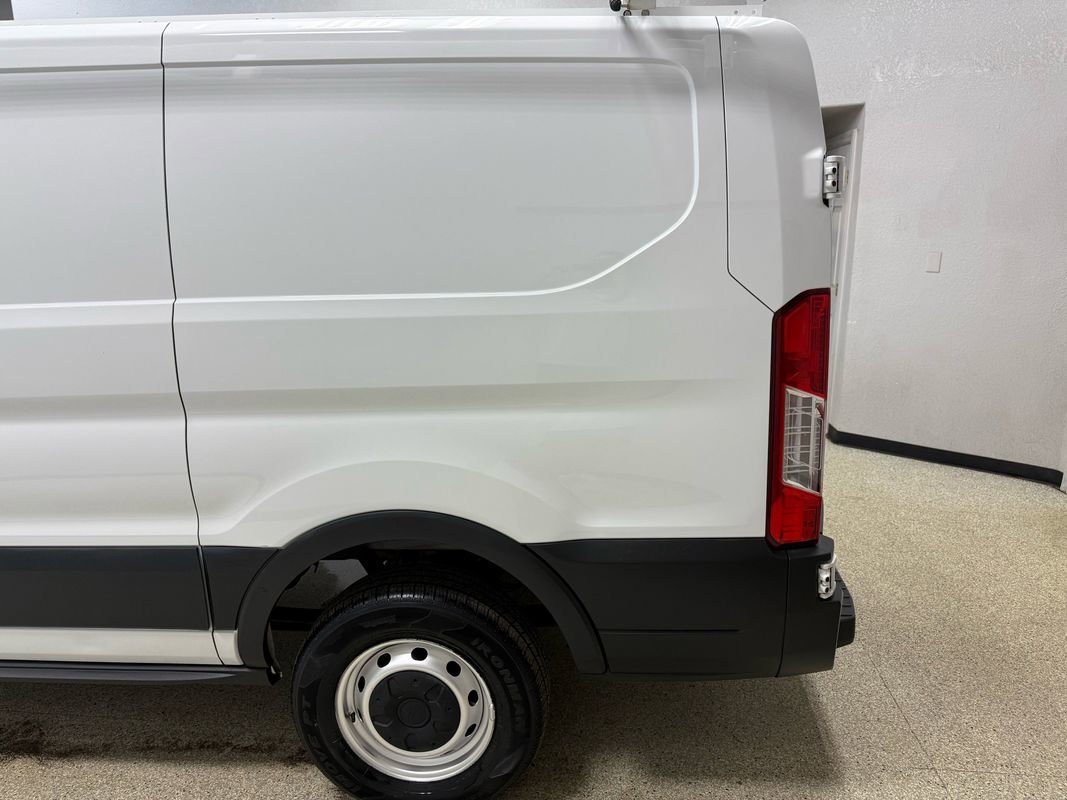 Used 2016 Ford Transit 250 130 Low Roof image 8