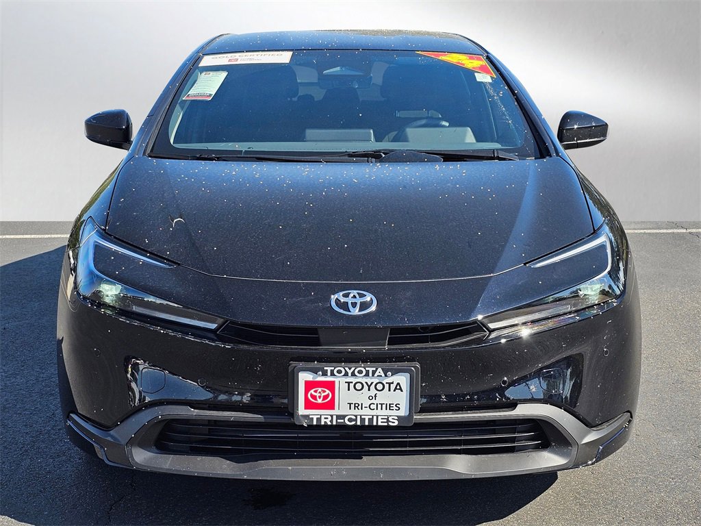 Used 2024 Toyota Prius LE image 66