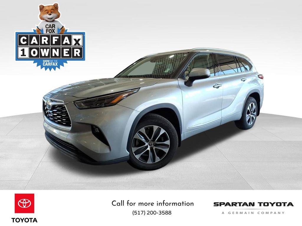 Used 2022 Toyota Highlander XLE