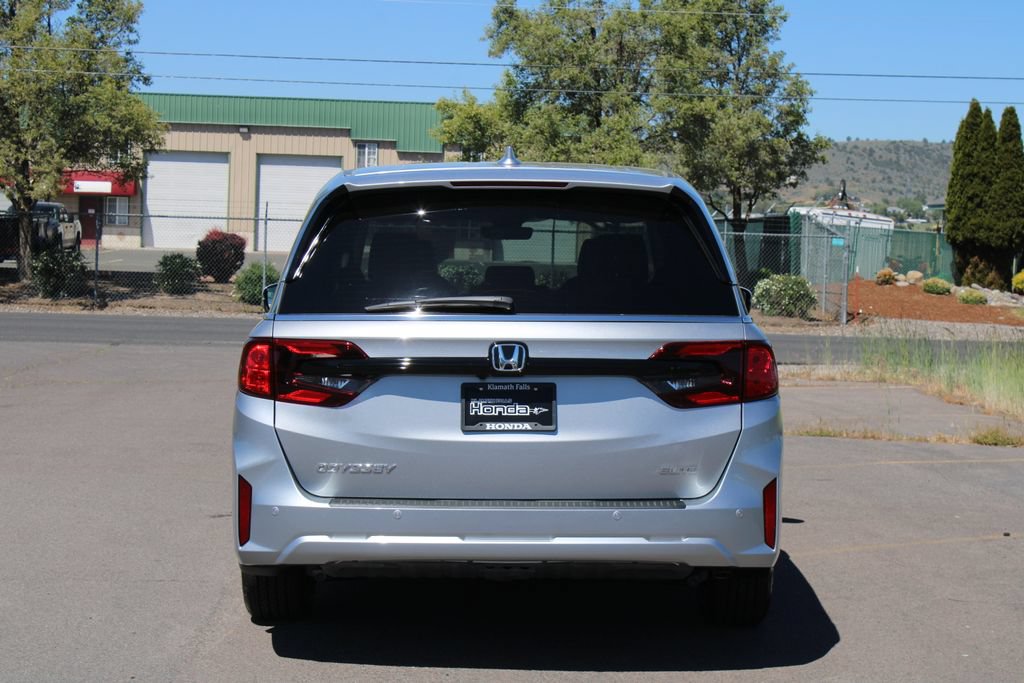 New 2026 Honda Odyssey Elite image 5