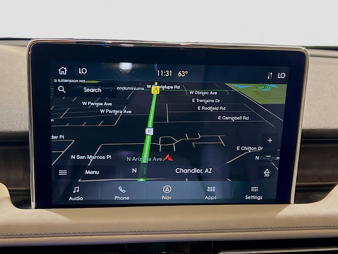 Used 2020 Lincoln Aviator Reserve AWD/4WD image 9