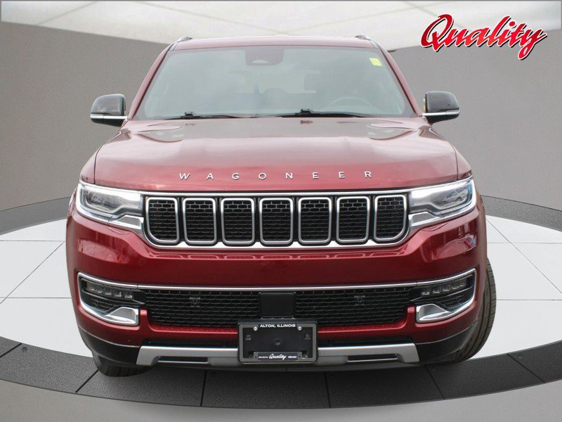 Used 2024 Jeep Wagoneer L Series II w/ Flexible Seating Group AWD/4WD image 10