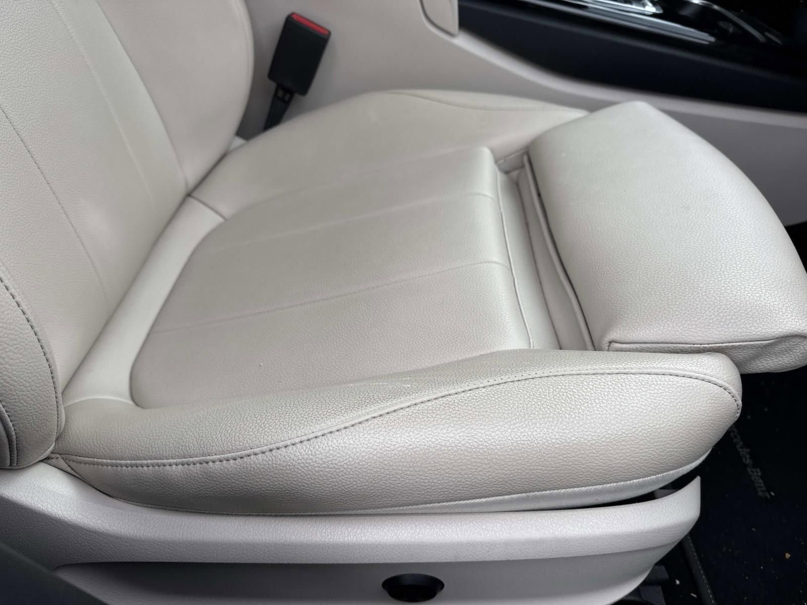 Used 2019 Mercedes-Benz A 220 4MATIC image 12