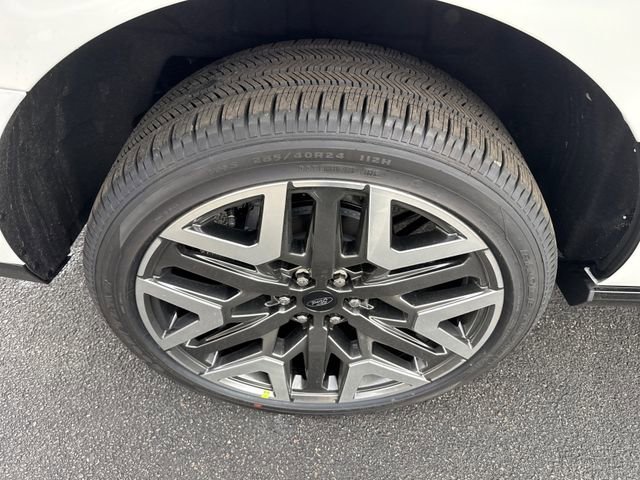 New 2026 Ford Expedition Max Platinum w/ Platinum Ultimate Package image 13