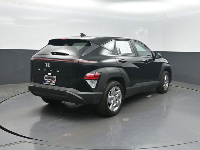 Used 2025 Hyundai Kona SE image 32