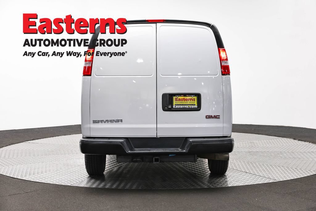 Used 2020 GMC Savana 3500 w/ Driver Convenience Package RWD image 6