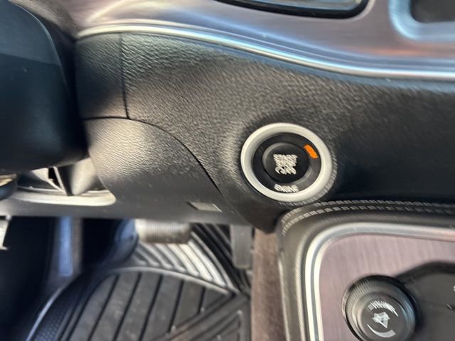 Used 2016 Dodge Challenger SXT w/ Cold Weather Group image 19