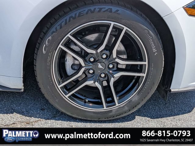 Used 2019 Ford Mustang Convertible w/ Equipment Group 101A RWD image 10