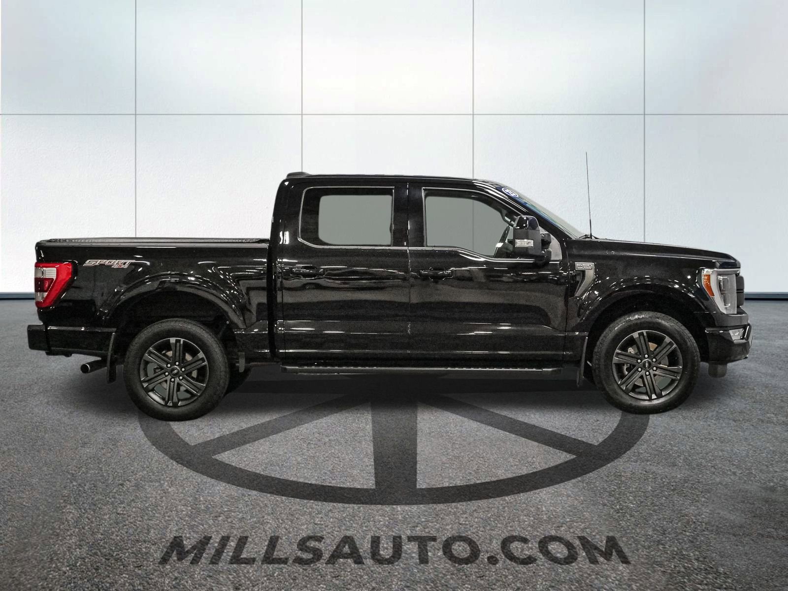 Certified 2023 Ford F150 Lariat w/ Equipment Group 502A High image 9