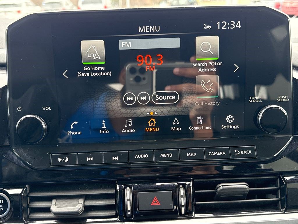 Used 2022 Nissan Pathfinder SL image 31