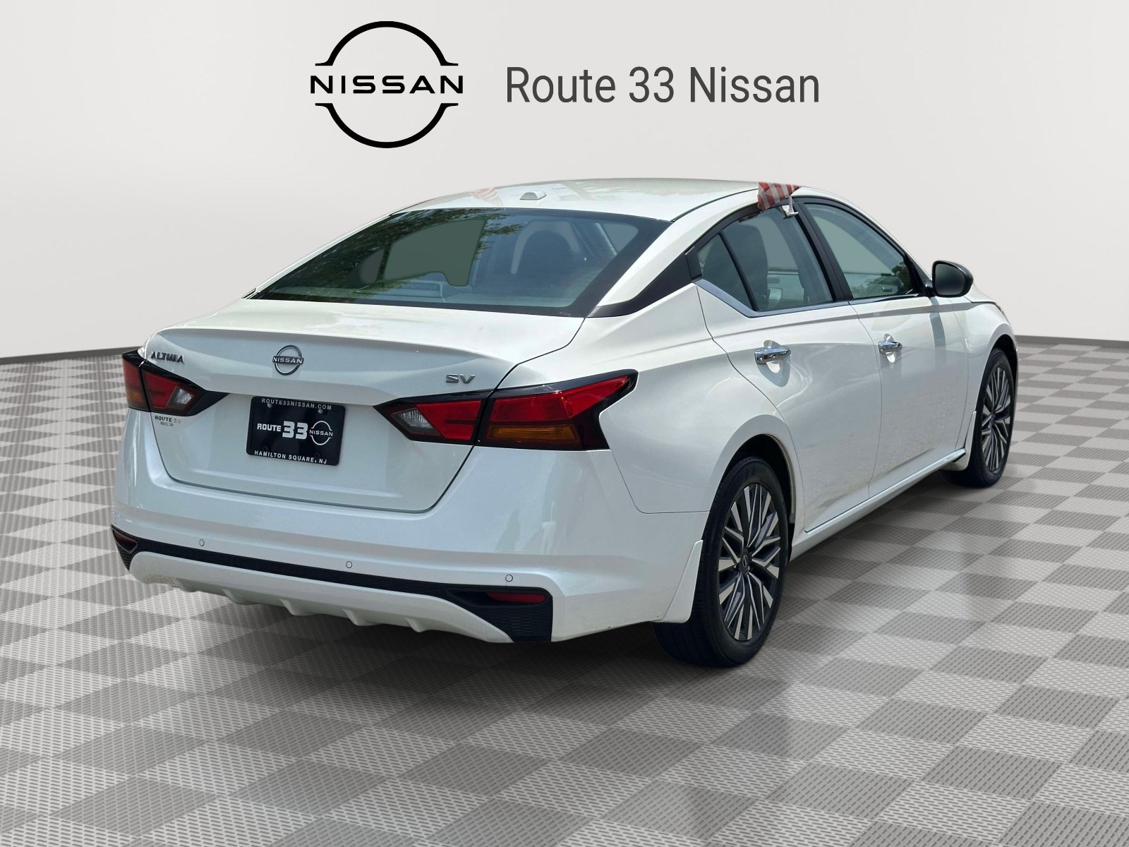 Used 2024 Nissan Altima 2.5 SV FWD image 4