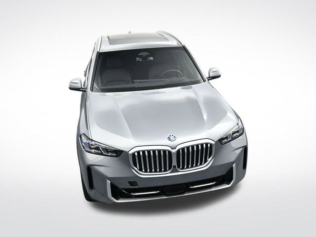 New 2026 BMW X5 xDrive50e w/ Climate Comfort Package image 28