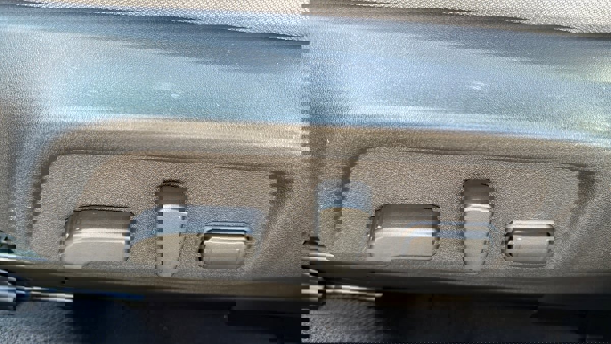 Used 2018 Subaru Outback 2.5i Premium image 18