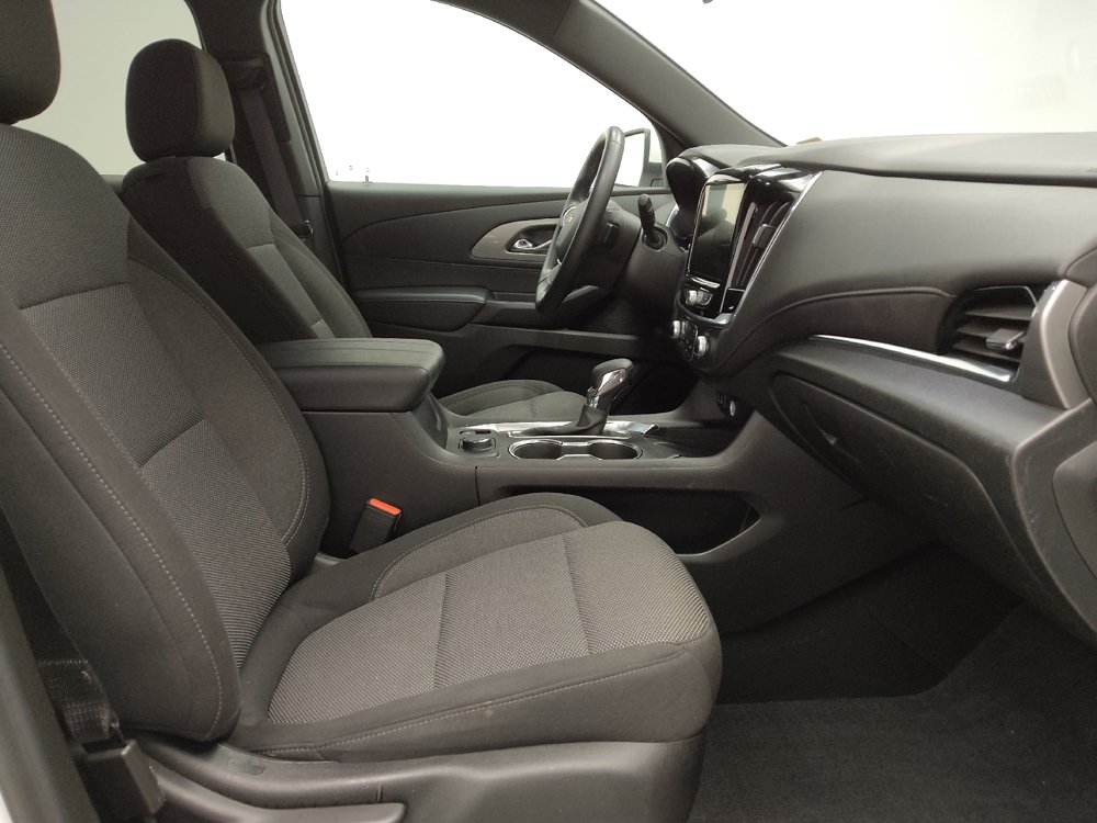 Used 2023 Chevrolet Traverse LT w/ LPO, Floor Liner Package AWD/4WD image 21
