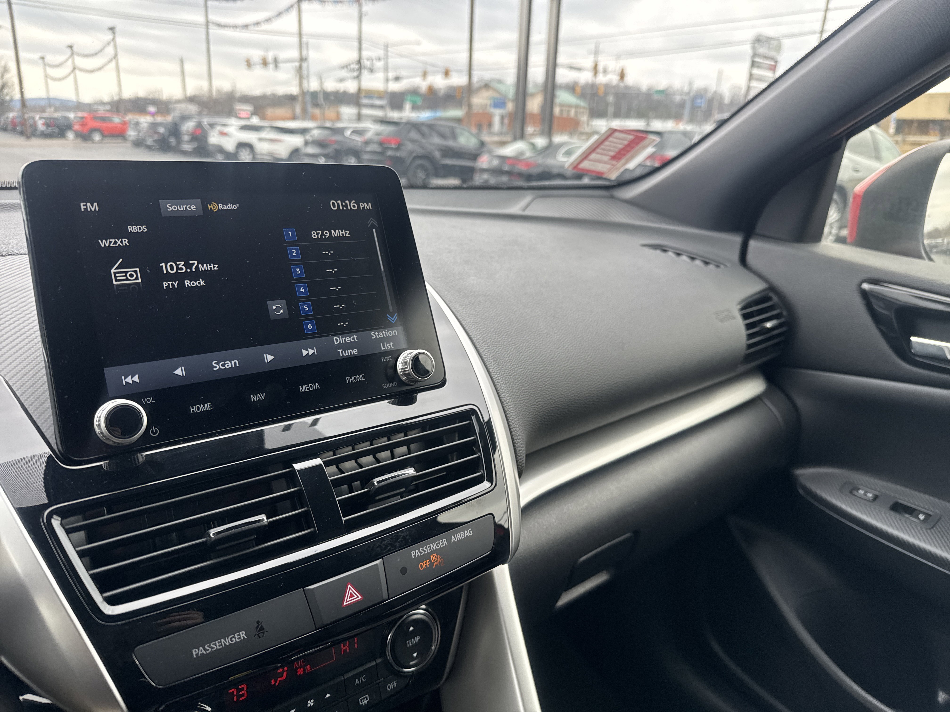 Used 2025 Mitsubishi Eclipse Cross SEL image 22