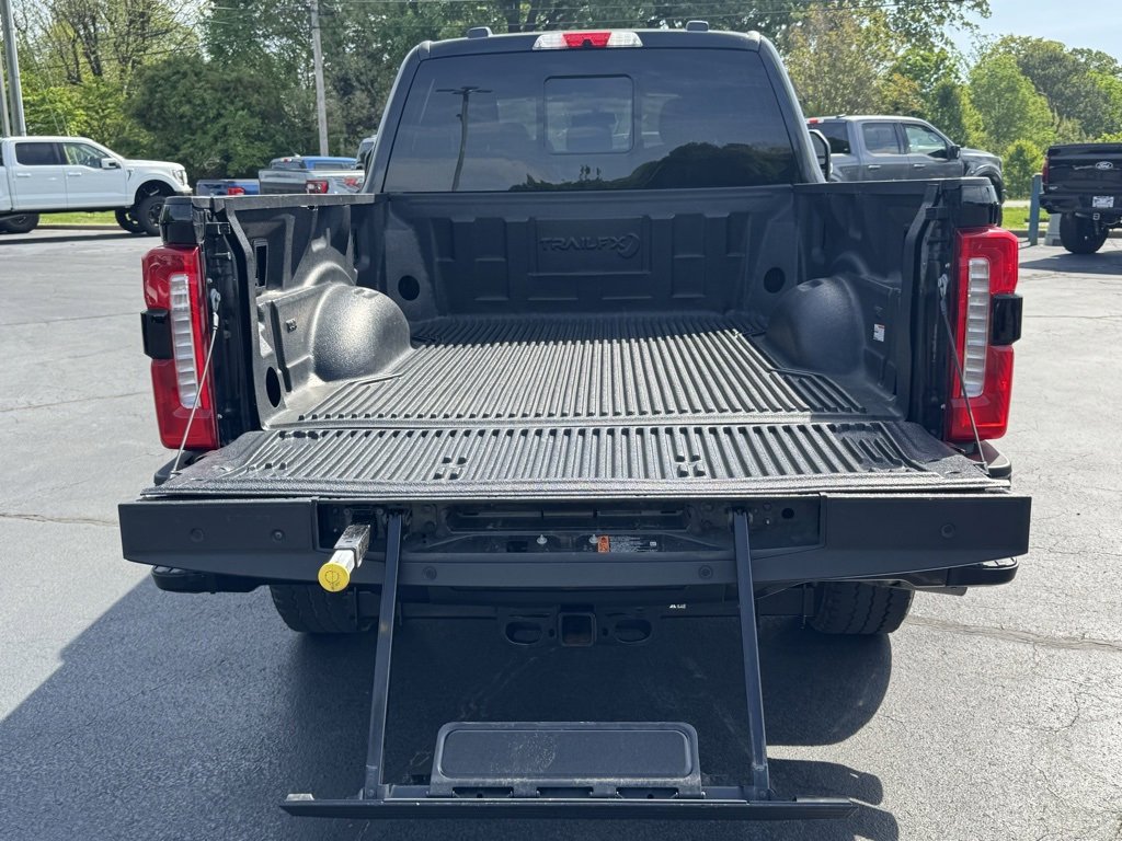 Used 2024 Ford F250 King Ranch image 47
