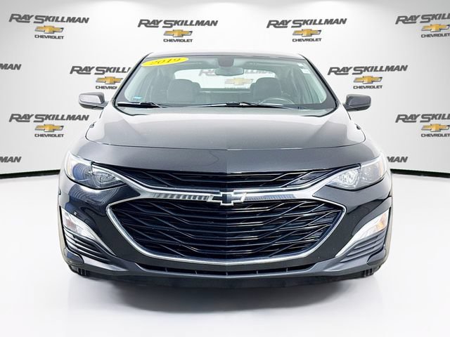Used 2019 Chevrolet Malibu RS FWD image 2
