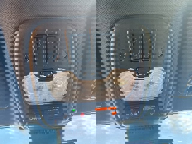 Certified 2024 GMC Canyon Denali image 24