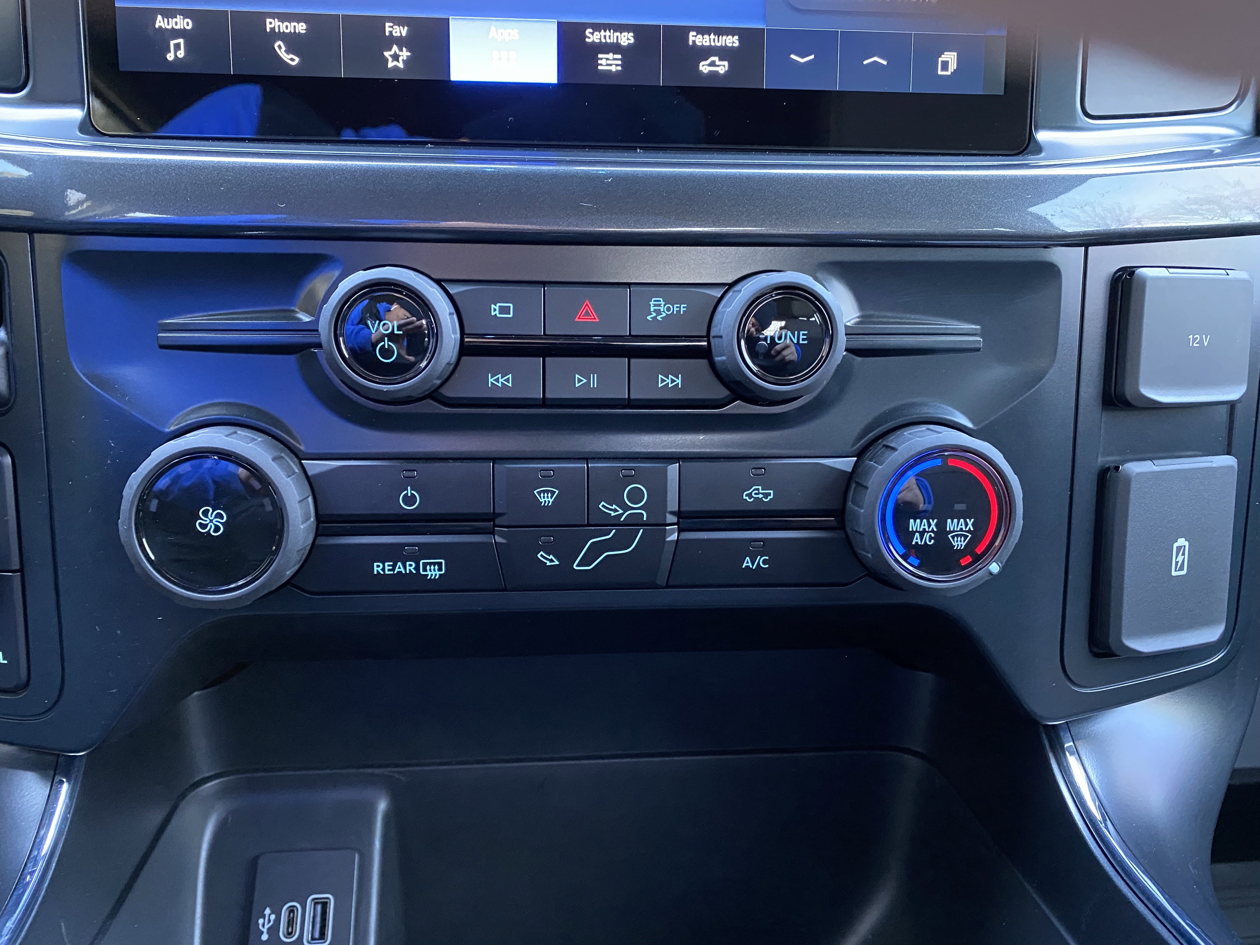 Used 2025 Ford F150 STX w/ Equipment Group 200A image 29