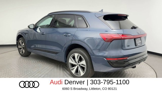 Used 2024 Audi Q8 e-tron Premium Plus AWD/4WD image 5