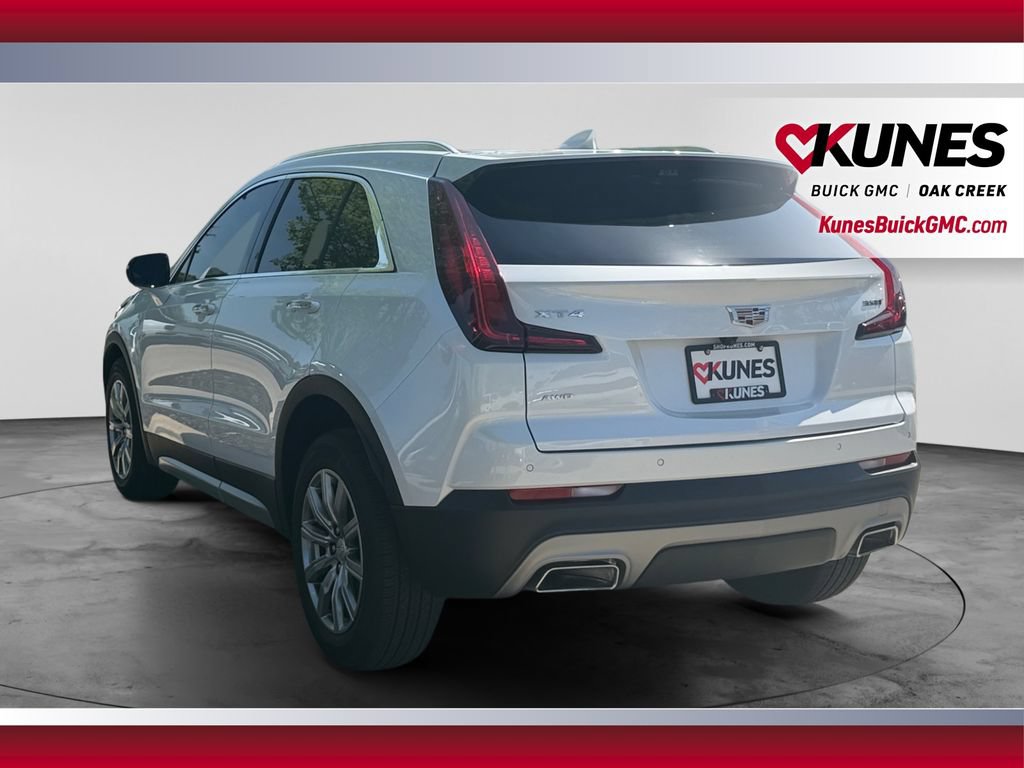 Used 2023 Cadillac XT4 Premium Luxury w/ Enhanced Visibility Package AWD/4WD image 8