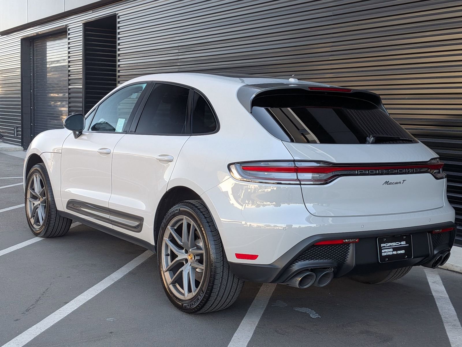 Certified 2026 Porsche Macan Turbo AWD/4WD image 3