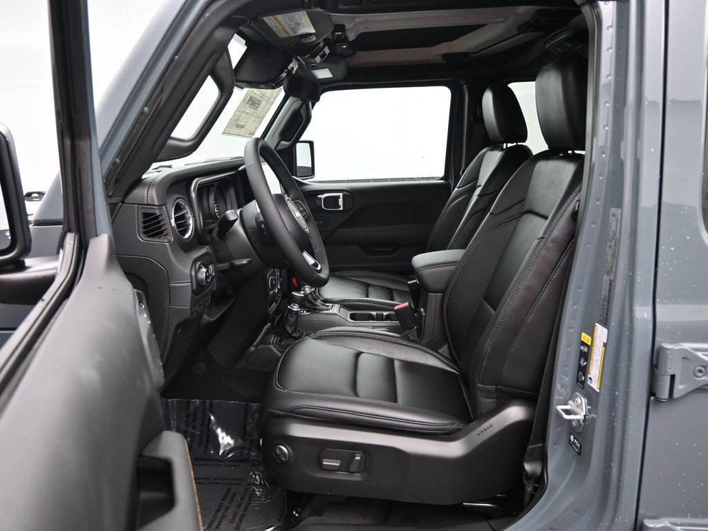 New 2025 Jeep Gladiator Sport AWD/4WD image 22