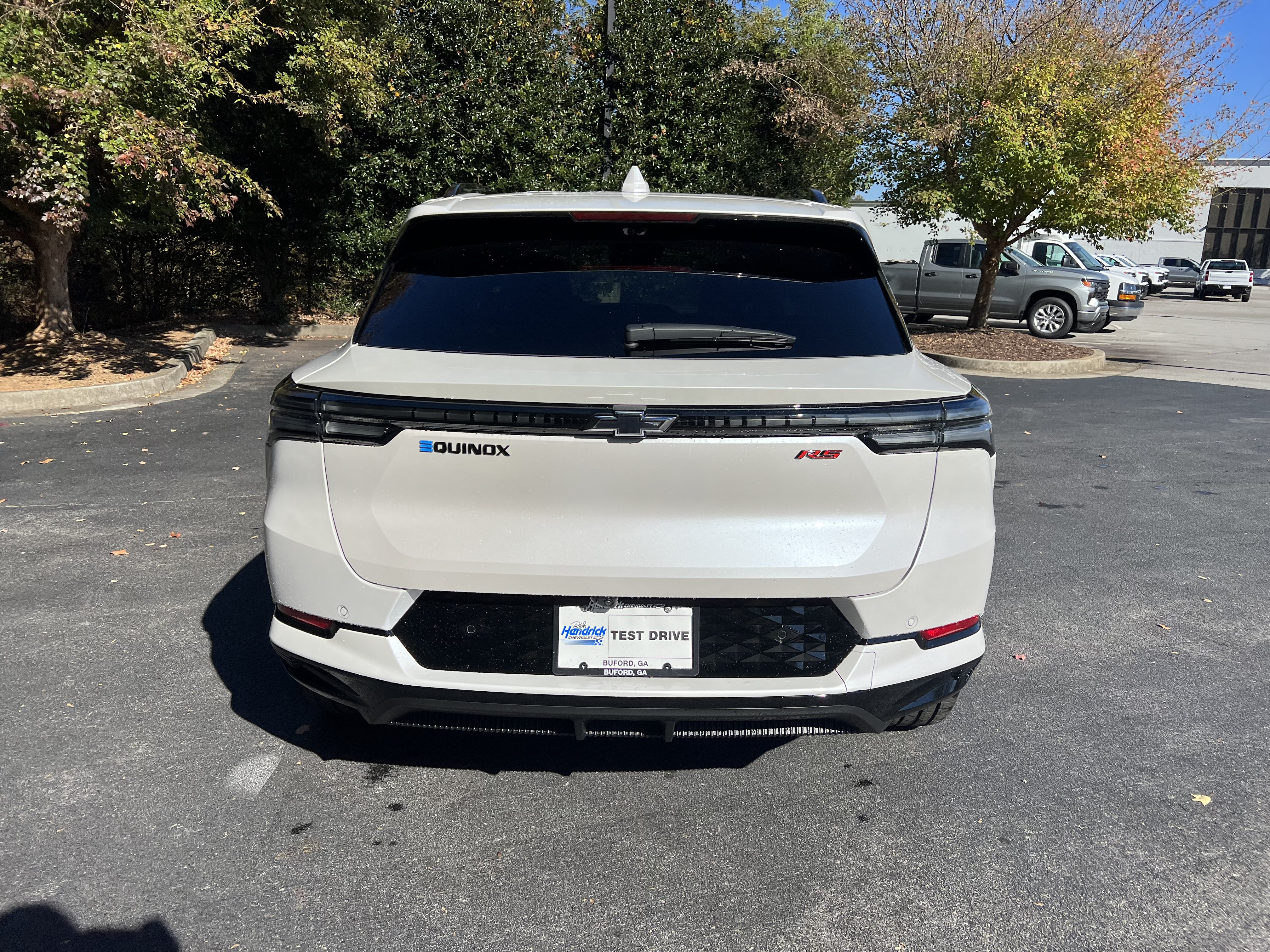 New 2025 Chevrolet Equinox EV RS w/ Active Safety Package 3 FWD image 9