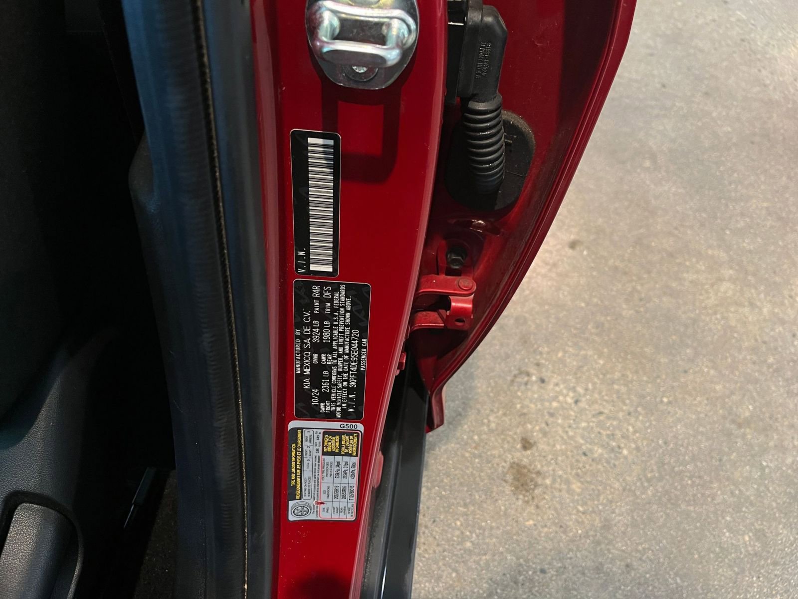 Used 2025 Kia K4 LXS image 28