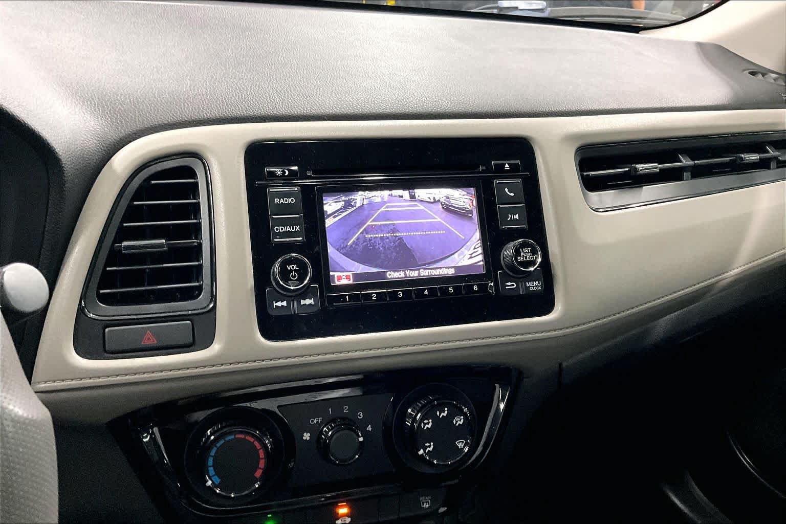 Used 2017 Honda HR-V LX image 26