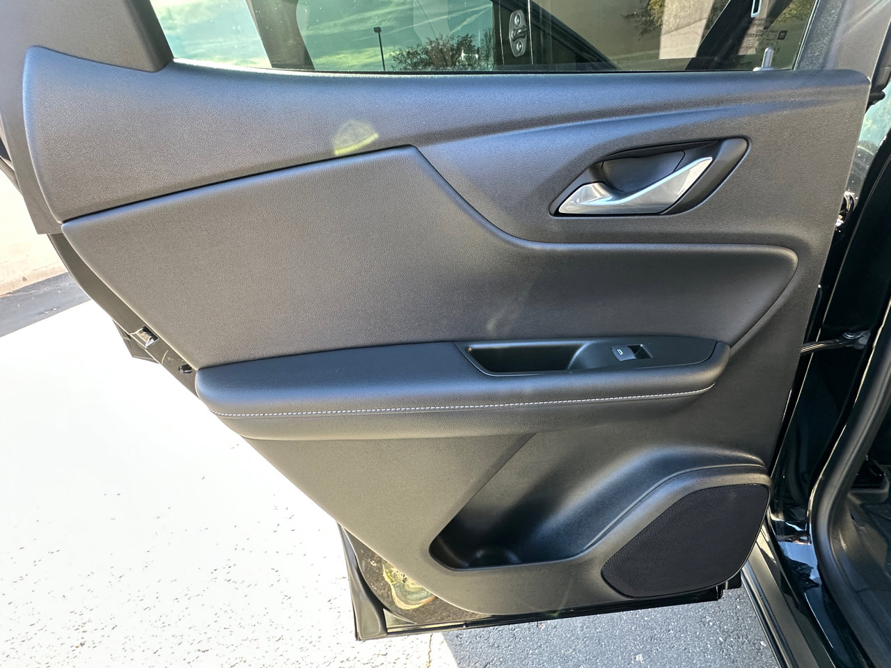 Used 2024 Chevrolet Blazer LT w/ Convenience Package image 17