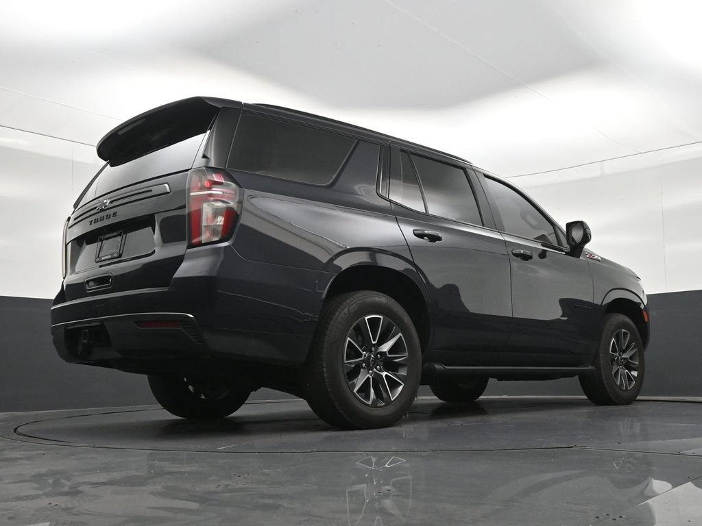 Used 2022 Chevrolet Tahoe Z71 w/ Luxury Package AWD/4WD image 29