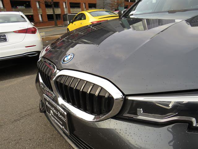 Used 2022 BMW 330e w/ Premium Package image 25