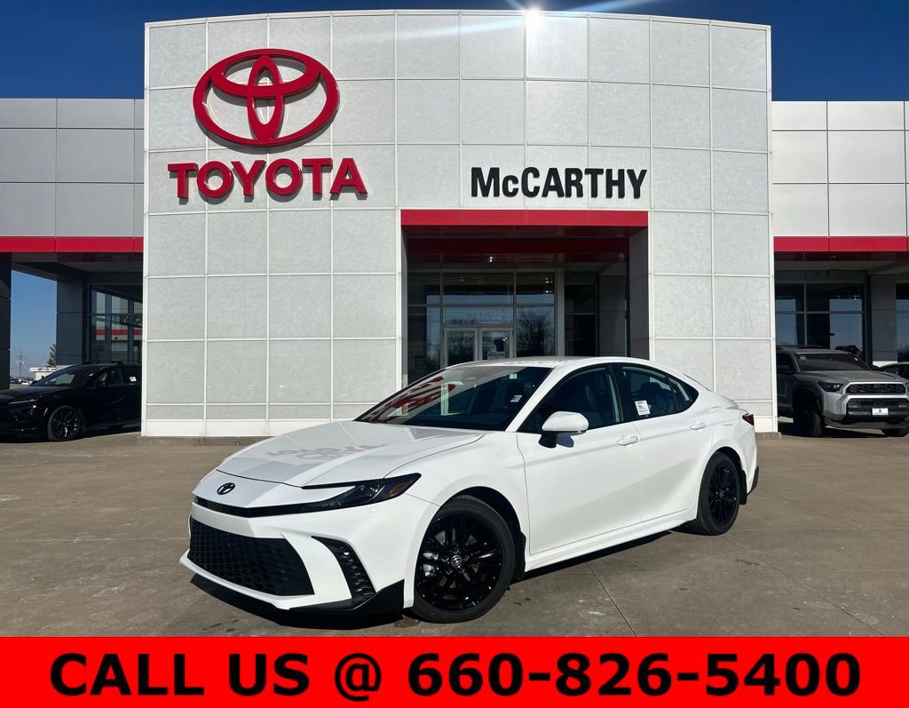 New 2026 Toyota Camry SE image 1