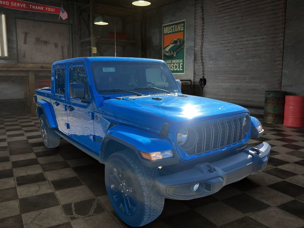 Used 2025 Jeep Gladiator Sport image 2